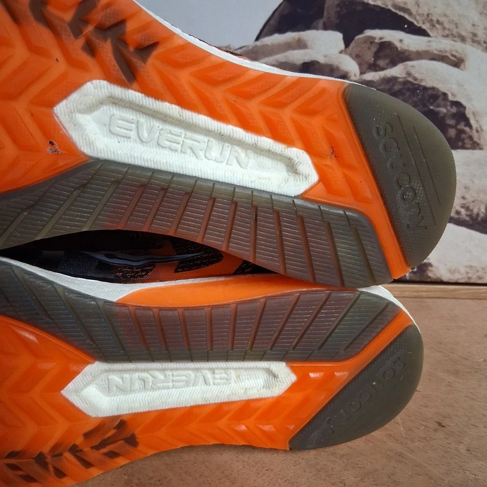 Saucony Liberty ISO Mens Running Shoes Black Orange EVERUN Stability Sz 8
